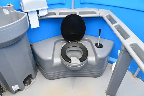 Best Emergency porta potty rental  in Madison Lake, MN